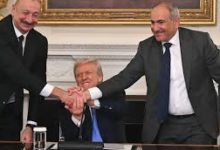 Le président américain en présence du président d'Azerbaïdjan et du Premier ministre arménien